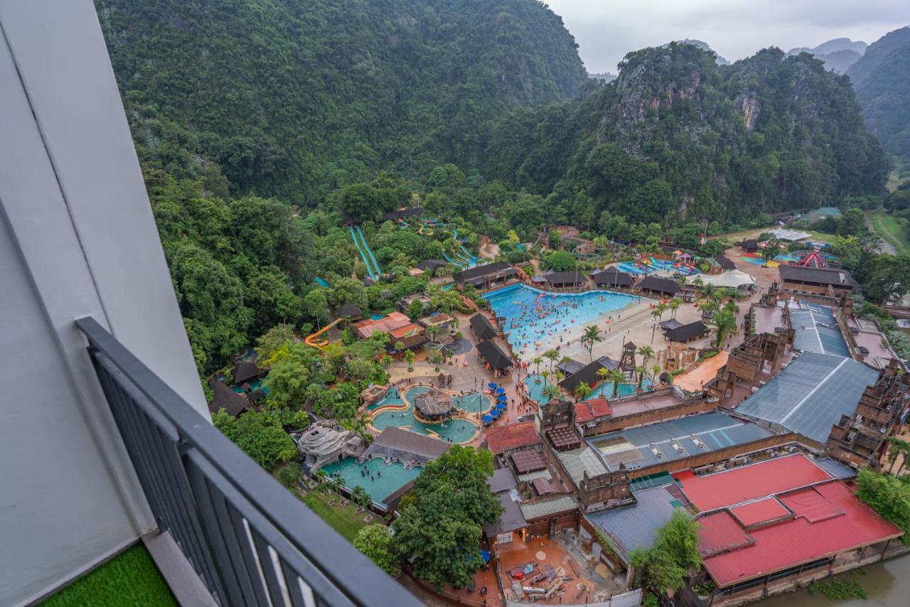 Ipoh Tambun Lost World Sunway Onsen Suites Luna 2R2B 8Paxs Екстер'єр фото