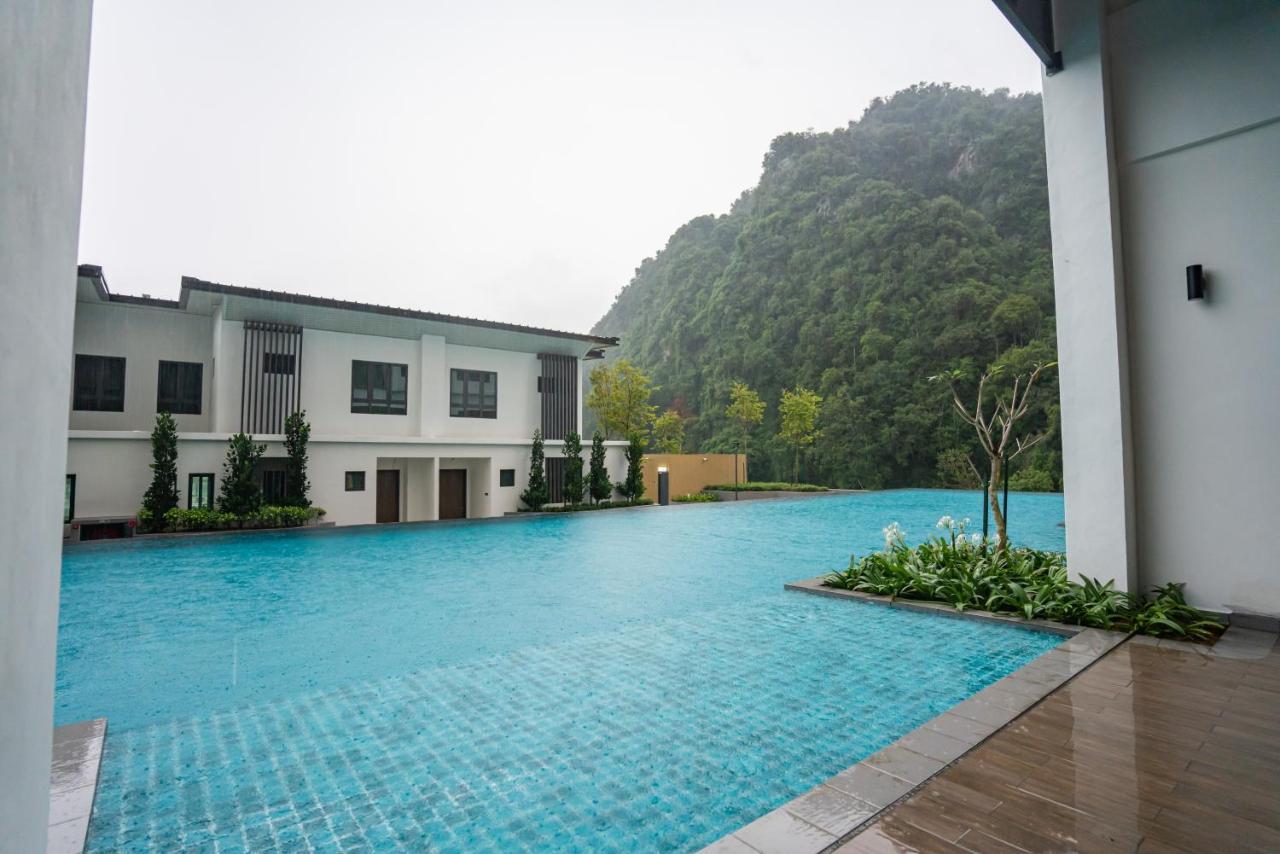Ipoh Tambun Lost World Sunway Onsen Suites Luna 2R2B 8Paxs Екстер'єр фото